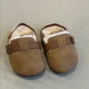Old Navy Tan Kids Moccasins